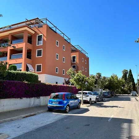 Jardines De 24 Apartment Denia
