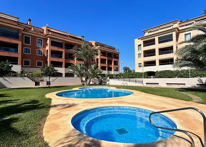 Jardines De 24 Apartament